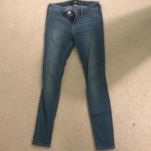 Hollister Low Rise Jean Legging size 1 short